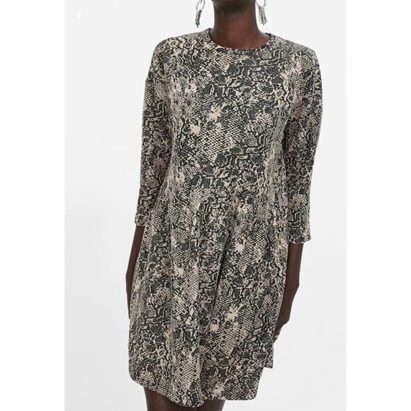 Zara Dresses & Skirts - Zara Basic Dress Snake Pring Womens Size Small